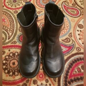 NWOT House of Harlow 1960 Righteous Combat Boots Black Leather Lug Sole Women's